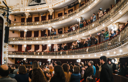 O dstgroup renova mecenato à programação especial do Theatro Circo em 2026